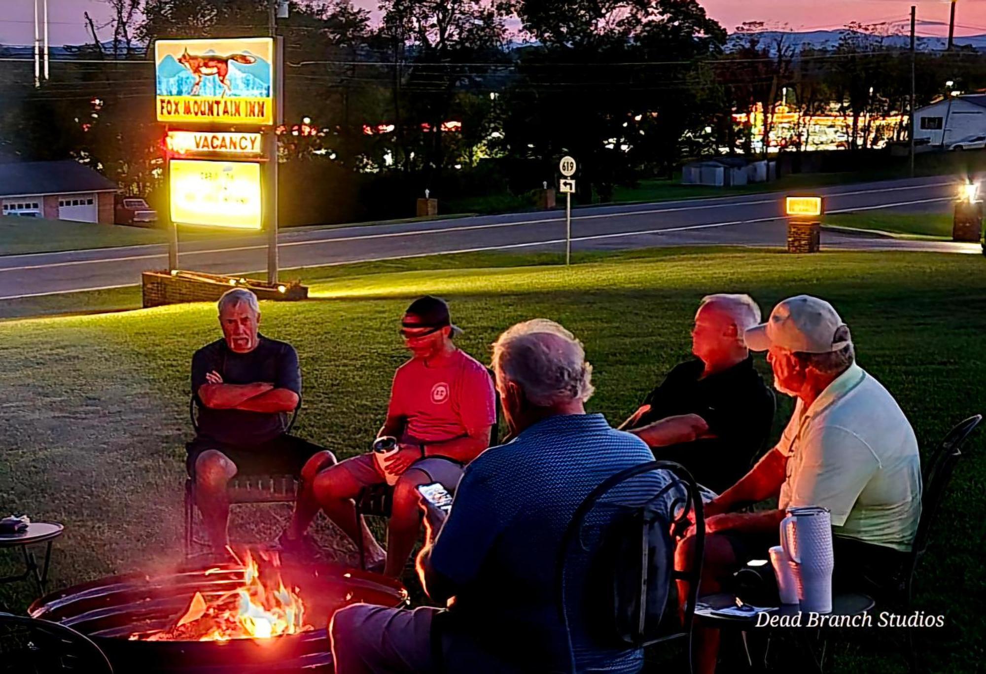 Fox Mountain Inn Max Meadows Luaran gambar
